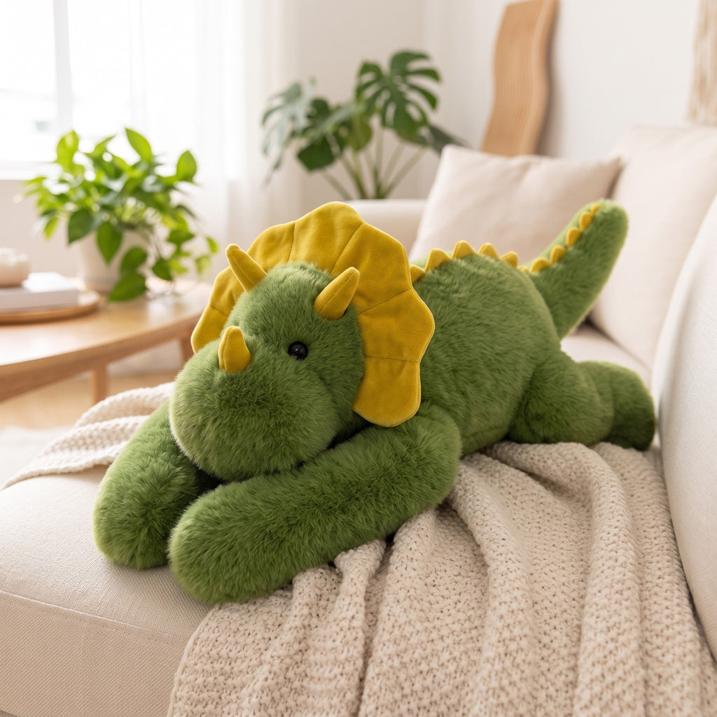 Gewichtskuscheltier Dino auf dem Sofa